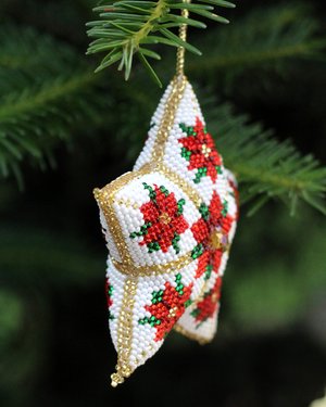 QUICK SHIPPING ๐ฆ๐ฉ - Poinsettia Star Ornament