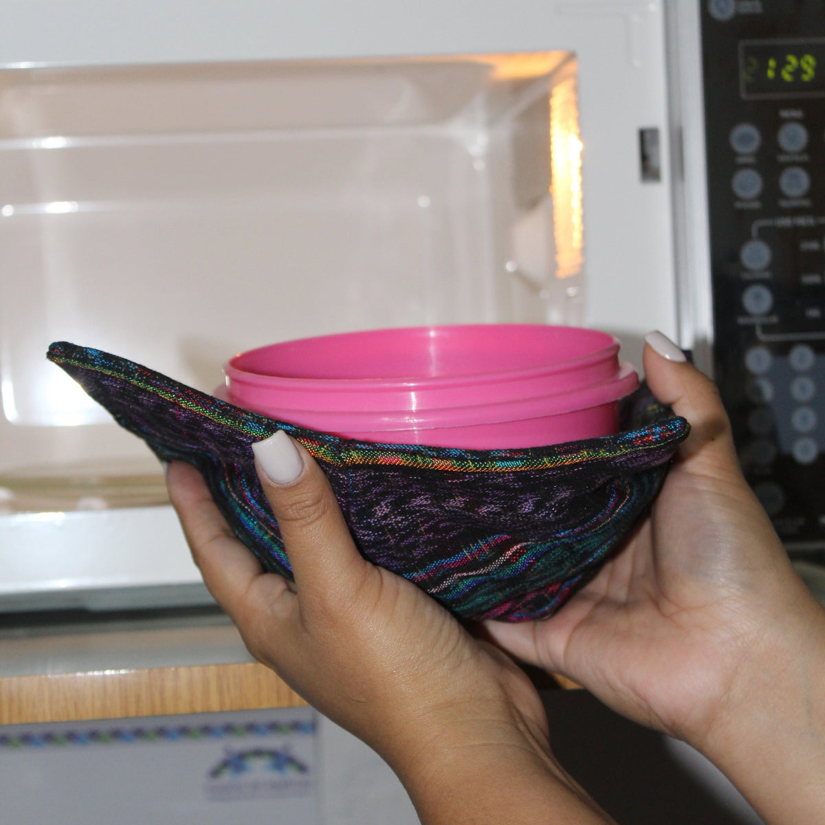 QUICK SHIPPING 📦📩 Textile Microwave Bowl Holder - Large